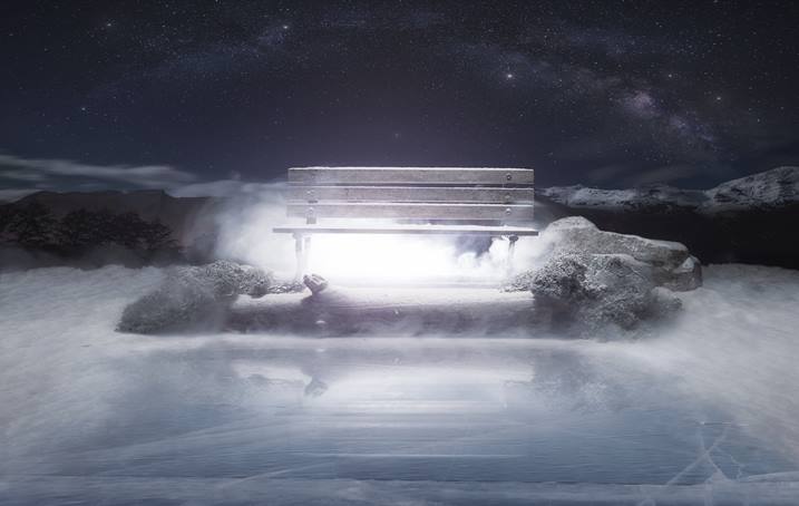 Sitting bench leaning on a tree trunk, recreating a magical place Jenseitskontakt buchen